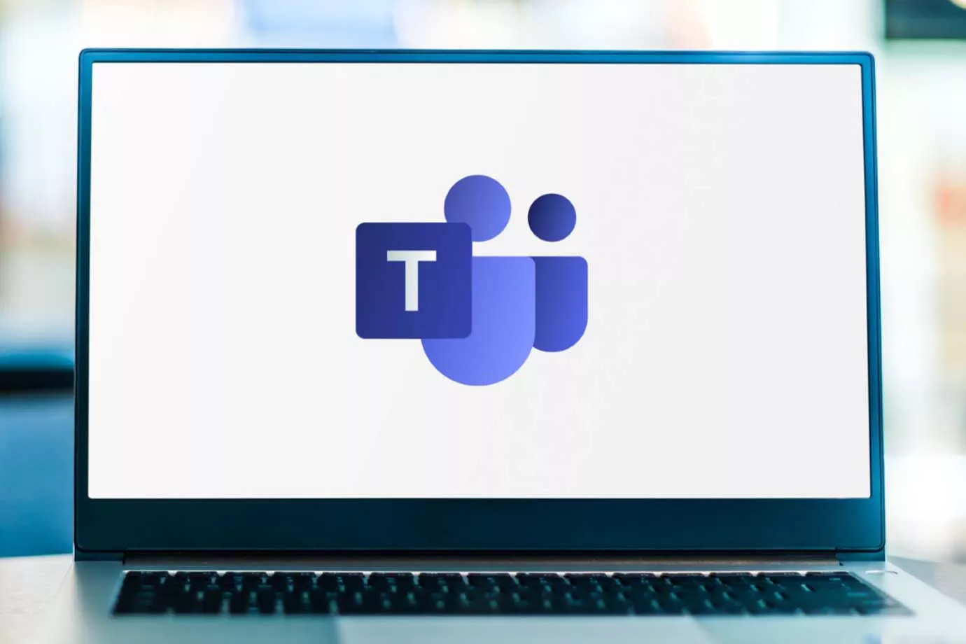 Microsoft Teams lance une fonctionnalité de chat dans Outlook